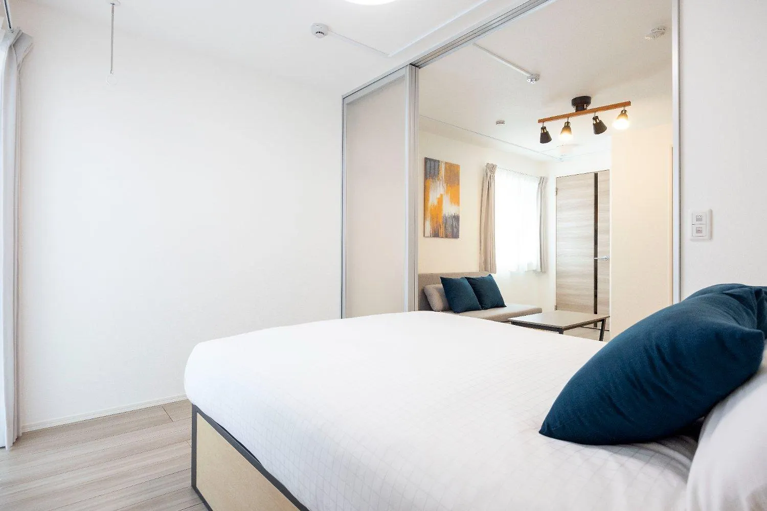 Skye Yusima Apartment Tokyo