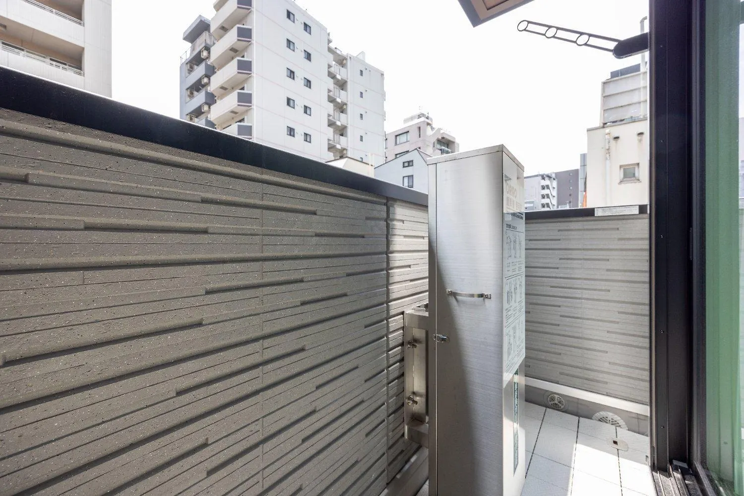 Skye Yusima Apartment Tokyo