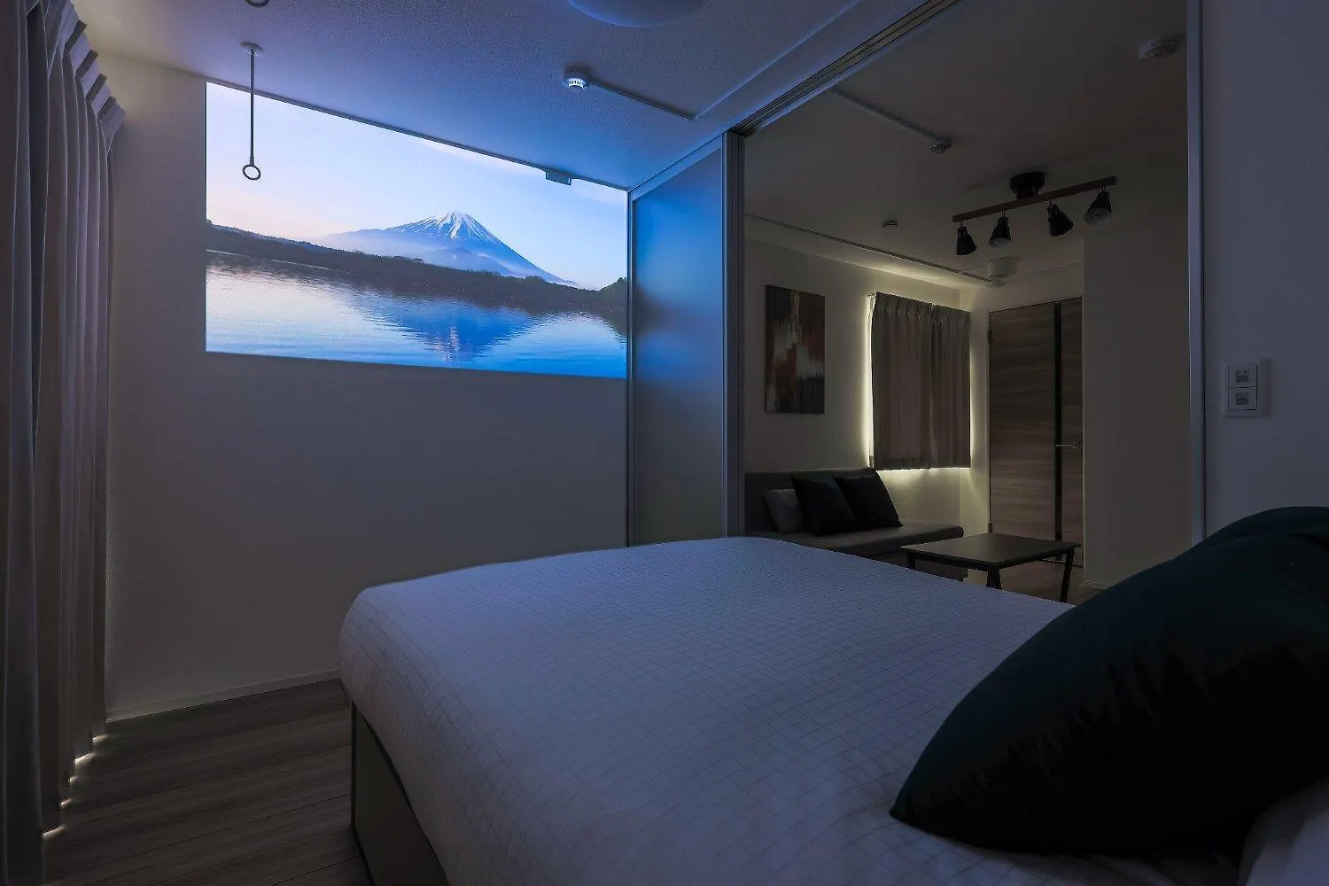 Skye Yusima Apartment Tokyo