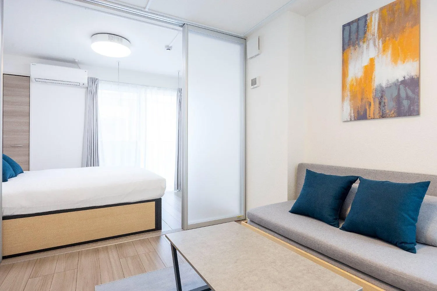 Skye Yusima Apartment Tokyo
